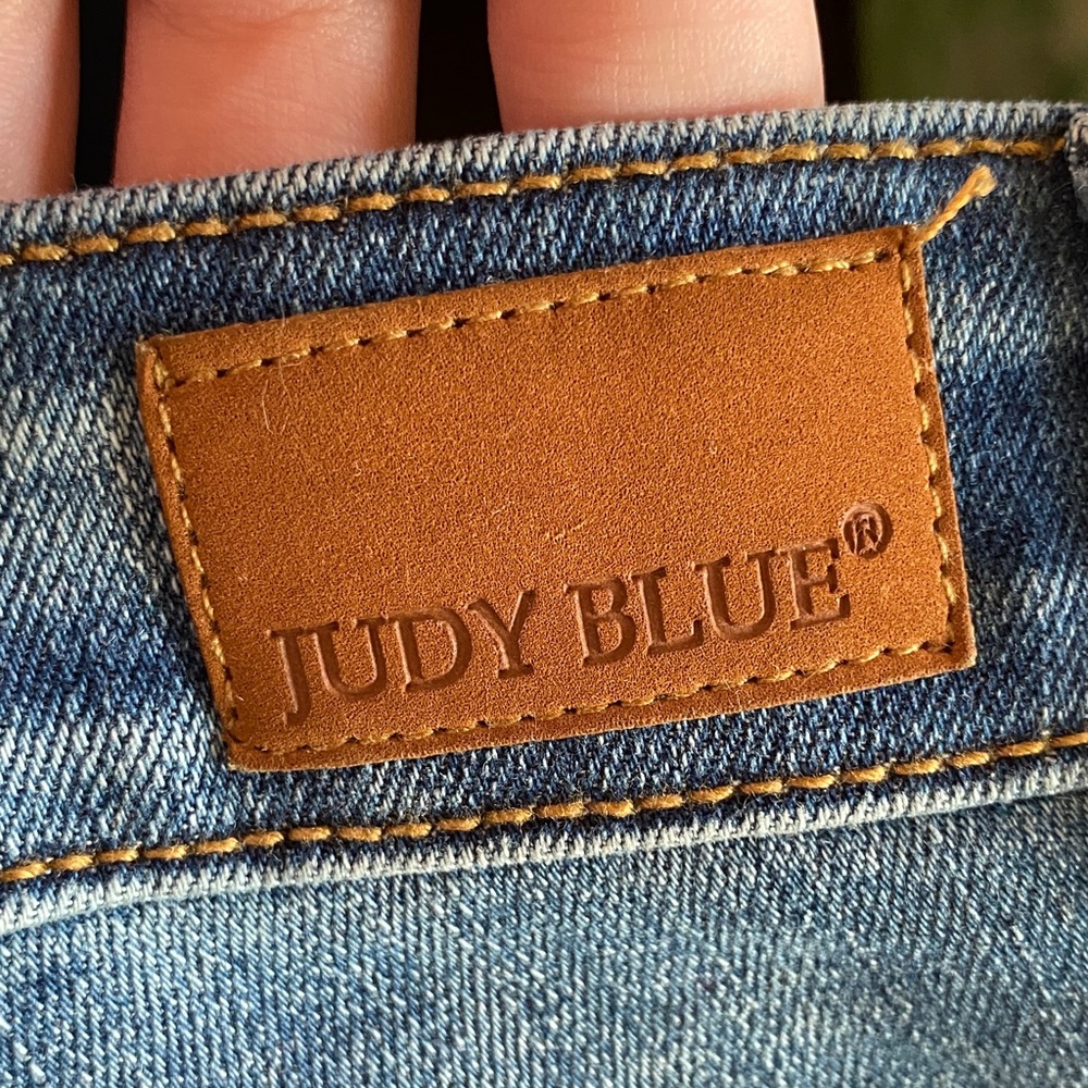 Judy Blue Women's Ripped Blue Skinny Jeans - Picture 3 of 5